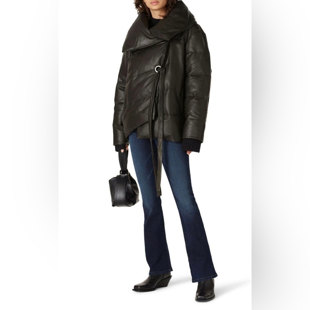 Avec les filles belted puffer coat - Size Medium